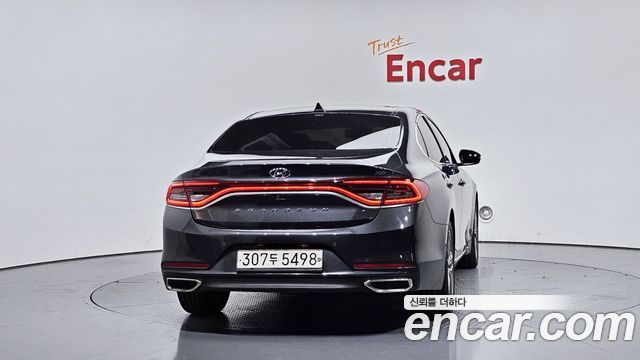 Hyundai Grandeur 2018 — photo 4