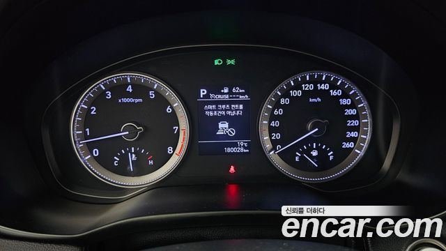 Hyundai Grandeur 2018 — photo 8