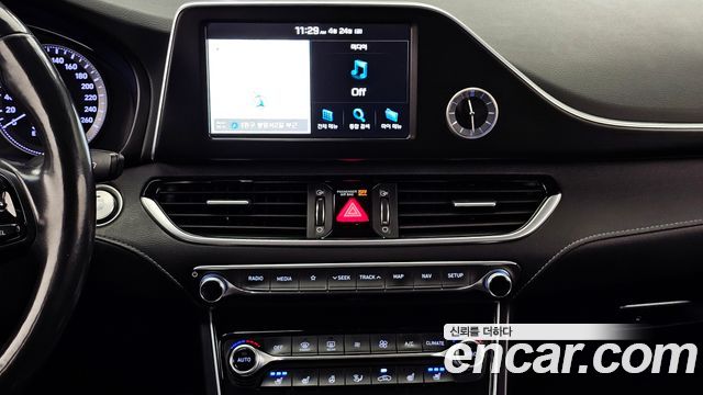 Hyundai Grandeur 2018 — photo 14