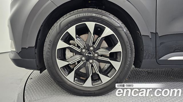 Kia Canival 2023 — photo 5