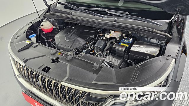 Kia Canival 2023 — photo 6