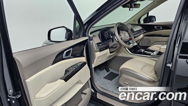 Kia Canival 2023 — photo 13