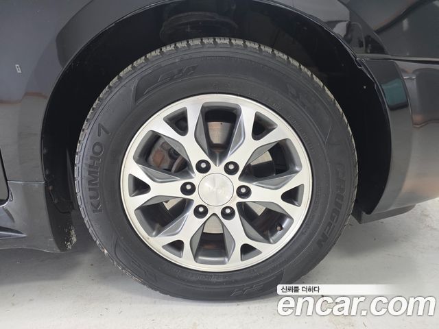 Kia Canival 2014 — photo 5