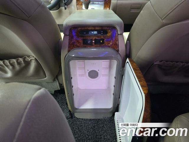 Kia Canival 2014 — photo 18