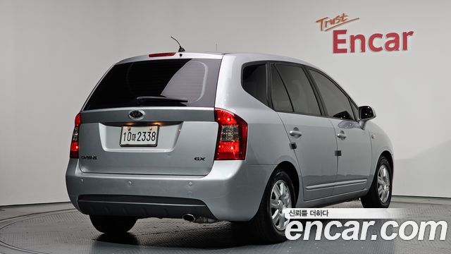 Kia Carens 2007 — photo 2