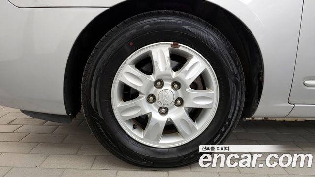 Kia Carens 2007 — photo 5