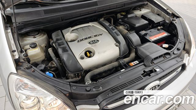 Kia Carens 2007 — photo 6