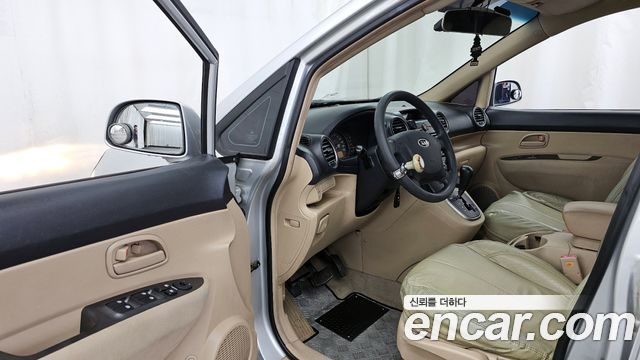 Kia Carens 2007 — photo 10
