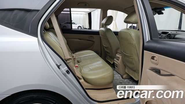 Kia Carens 2007 — photo 12