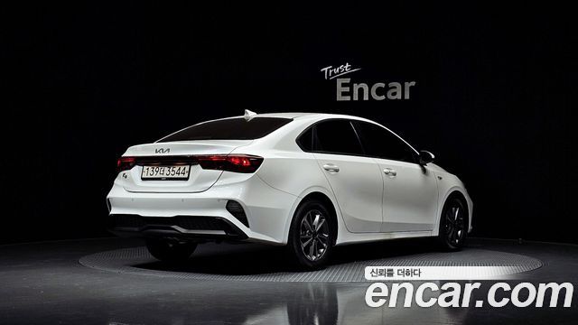 Kia K3 2022 — photo 2