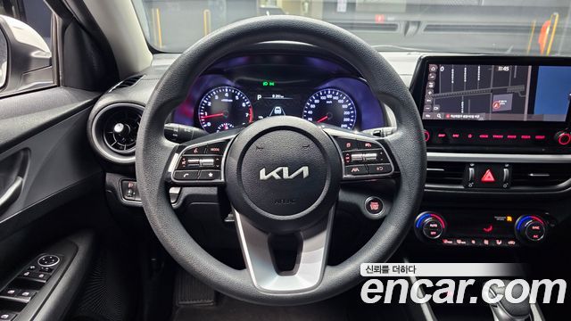 Kia K3 2022 — photo 19