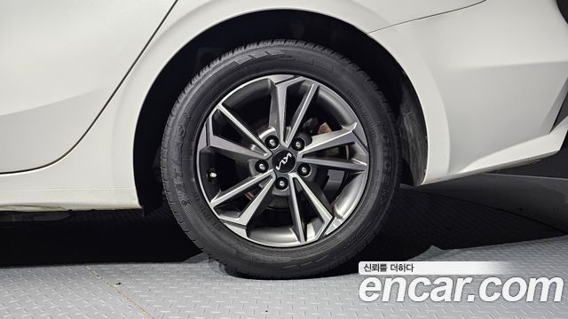 Kia K3 2022 — photo 7