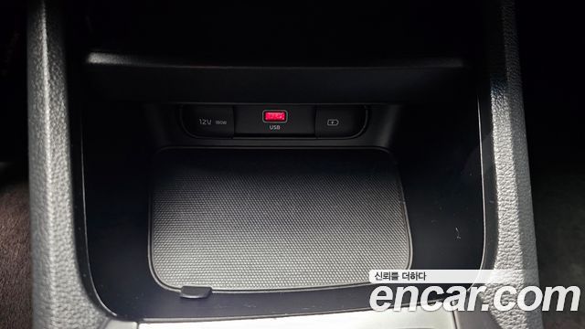 Kia K3 2022 — photo 27