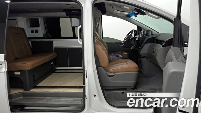 Hyundai Staria 2024 — photo 17