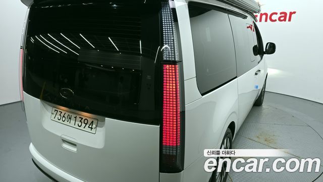 Hyundai Staria 2024 — photo 9