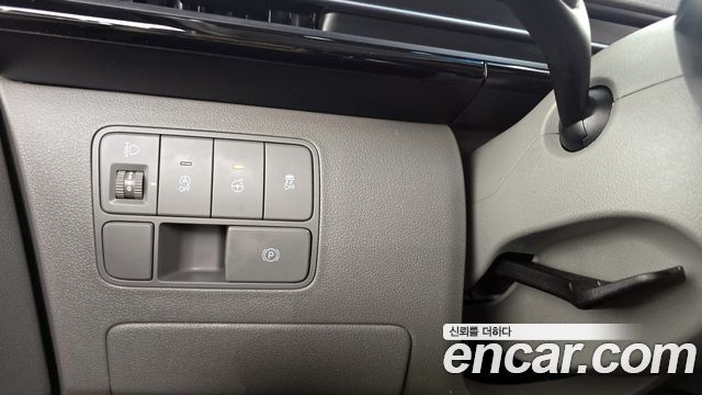 Hyundai Staria 2024 — photo 27