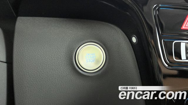 Hyundai Staria 2024 — photo 28
