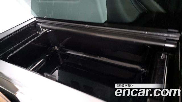 Hyundai Staria 2024 — photo 34