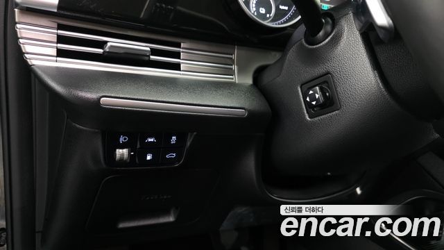 Hyundai Grandeur 2022 — photo 17