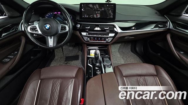 BMW 5-Series 2022 — photo 7
