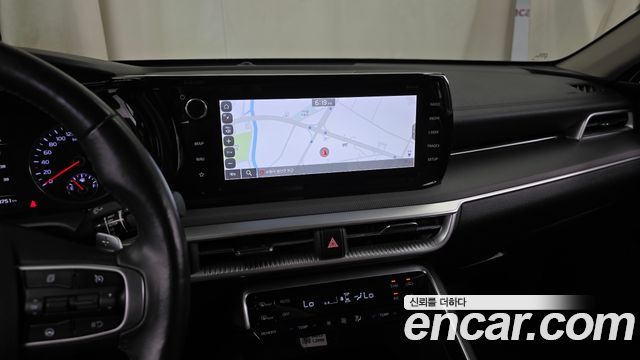 Kia K5 2022 — photo 14