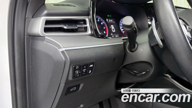 Kia K5 2022 — photo 16