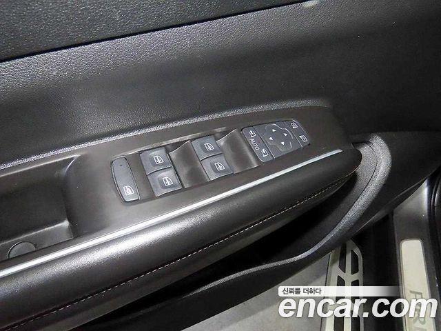 Renault Korea QM6 2022 — photo 13