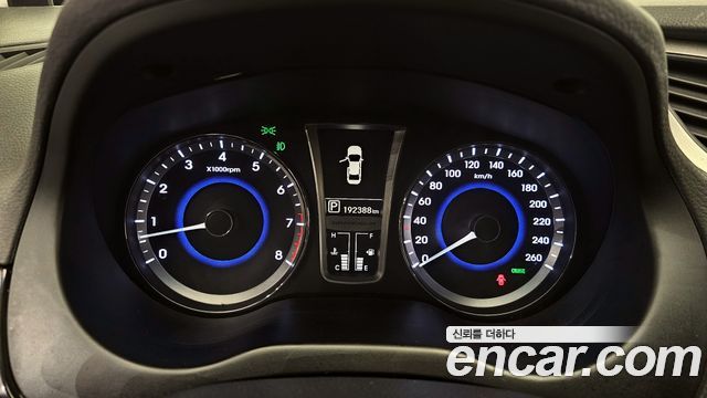 Hyundai Grandeur 2014 — photo 8