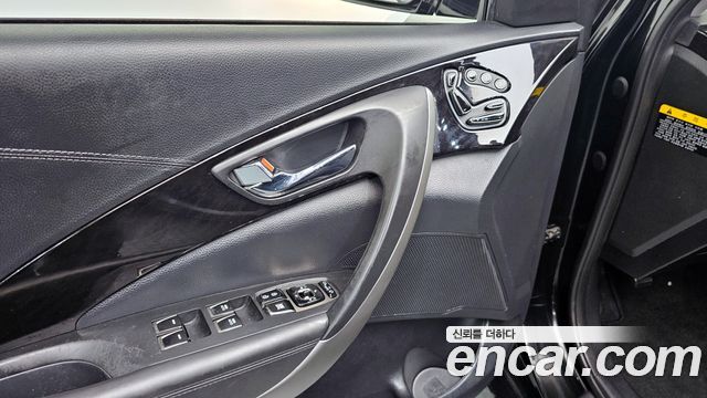 Hyundai Grandeur 2014 — photo 17