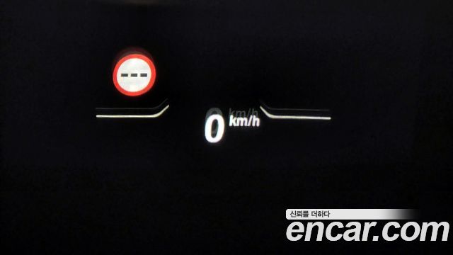 BMW 1-Series 2022 — photo 25