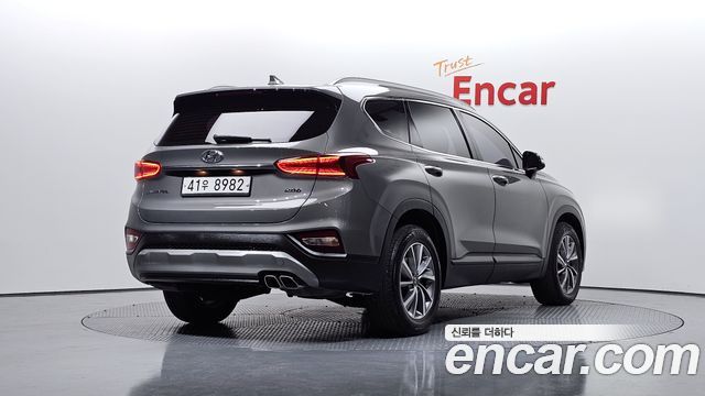 Hyundai Santafe 2019 — photo 2