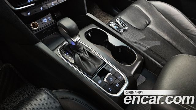 Hyundai Santafe 2019 — photo 9