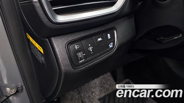 Hyundai Santafe 2019 — photo 17