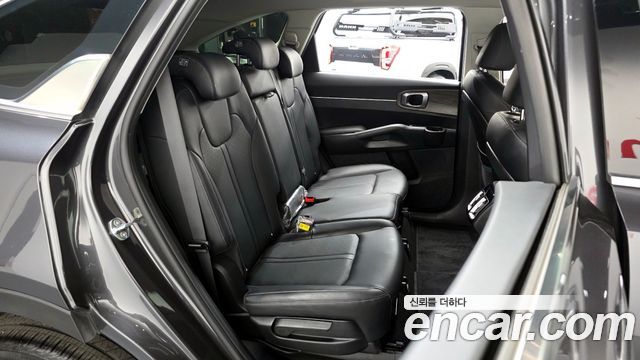 Kia Sorento 2021 — photo 17