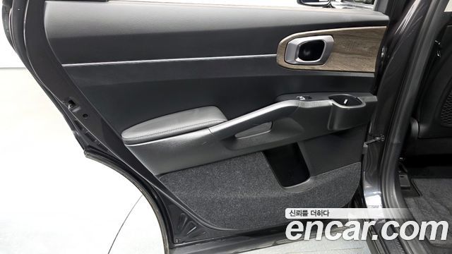 Kia Sorento 2021 — photo 15