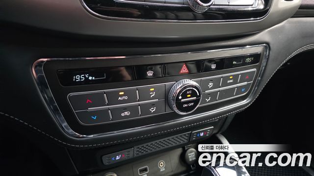 KG Mobility Rexton 2018 — photo 23