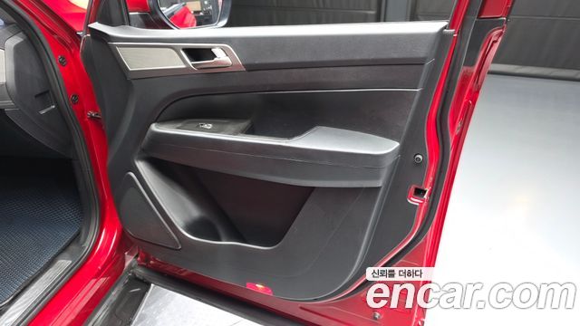 KG Mobility Rexton 2018 — photo 14