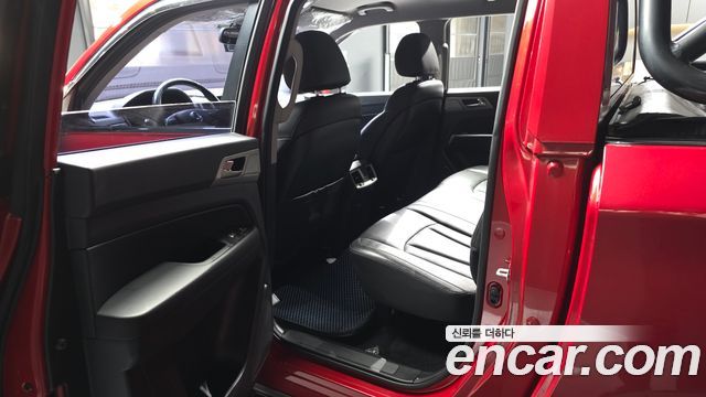 KG Mobility Rexton 2018 — photo 16