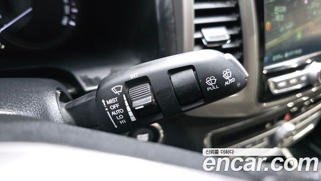 KG Mobility Rexton 2018 — photo 27