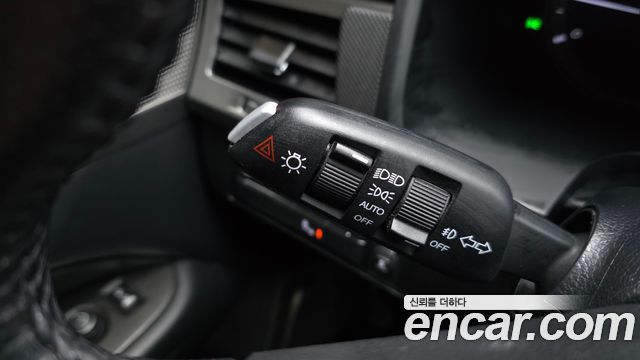 KG Mobility Rexton 2018 — photo 29