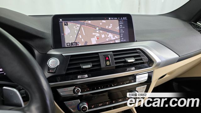 BMW X3 2020 — photo 12