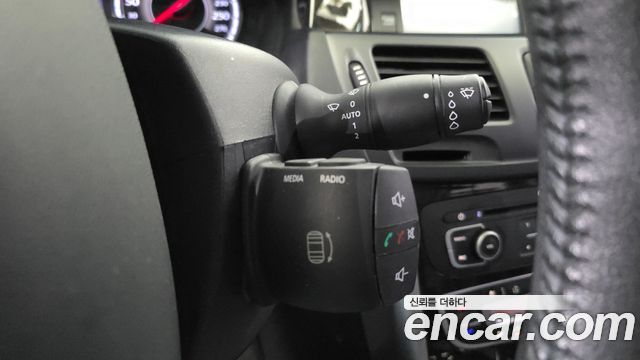 Renault Korea SM5  2015 — photo 15