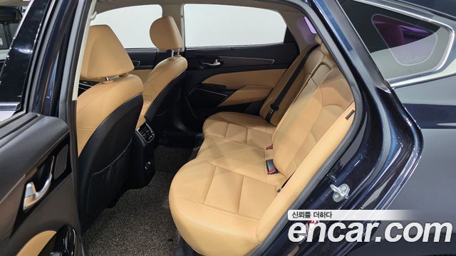 Kia K7 2020 — photo 18