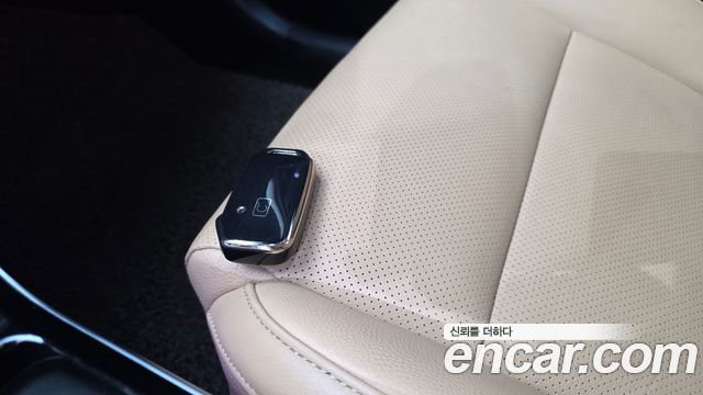 Kia K7 2020 — photo 23