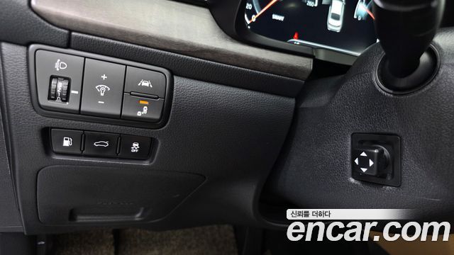 Kia K7 2020 — photo 25