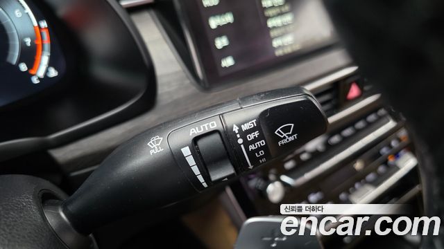Kia K7 2020 — photo 26