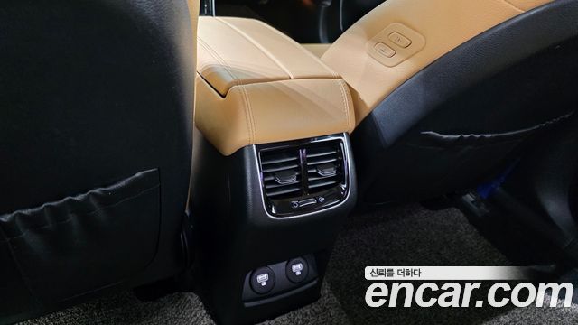 Kia K7 2020 — photo 31
