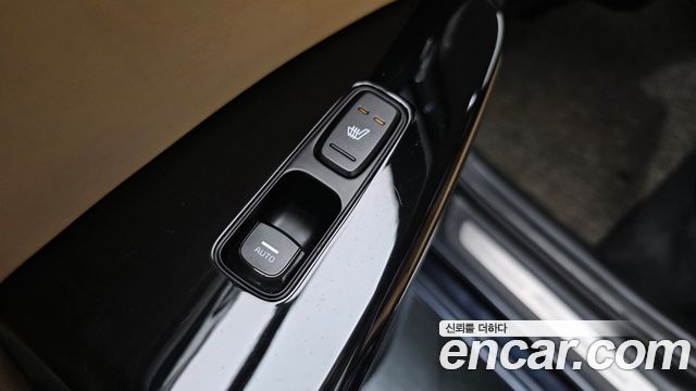 Kia K7 2020 — photo 32