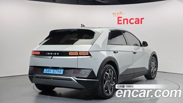 Hyundai Ioniq5 2023 — photo 2