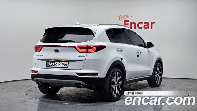 Kia Sportage 2018 — photo 2